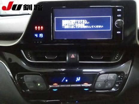 TOYOTA C-HR 4WD G-T 2017