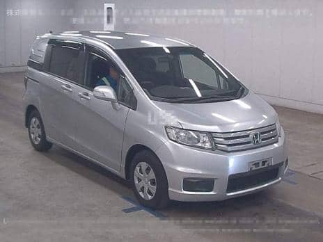 HONDA FREED SPIKE G JUST SELECTION 2013