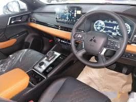MITSUBISHI OUTLANDER PHEV P 2022