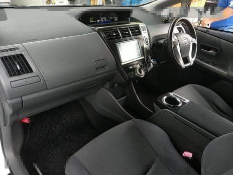 TOYOTA PRIUS ALPHA S TOURING SELECTION 2013