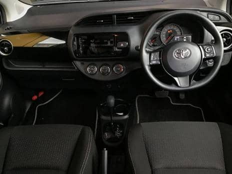 TOYOTA VITZ F SAFETY - EDITION  2019