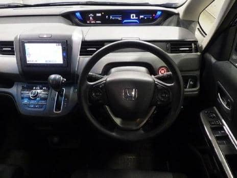 HONDA FREED+ 4WD G HONDA SENSING 2017