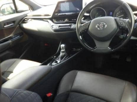 TOYOTA C-HR HYBRID G 2018