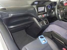 TOYOTA VOXY HV X 2018