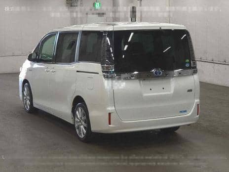 TOYOTA VOXY HV X 2018