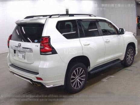 TOYOTA LAND CRUISER PRADO TX L PACKAGE 2018