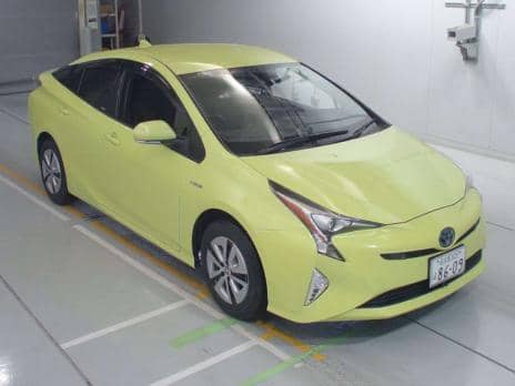 TOYOTA PRIUS A 4WD 2017
