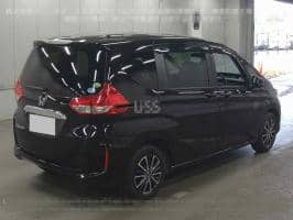 HONDA FREED PLUS 4WD G HONDA SENSING 2019