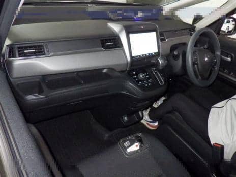 HONDA FREED PLUS 4WD G HONDA SENSING 2019