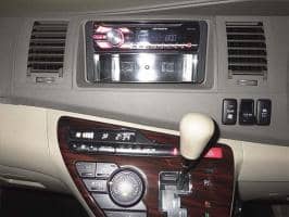 TOYOTA ISIS 4WD L 2016