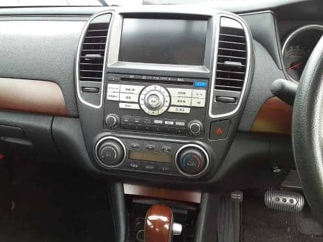 NISSAN BLUEBIRD SYLPHY 15M FOUR 4WD 2010