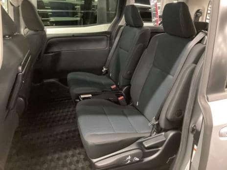 TOYOTA NOAH HYBRID X 2019