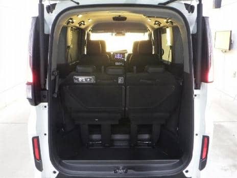 HONDA STEPWGN SPADA COOL SPIRIT HONDA SENSING7 PERSON 2020