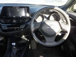 TOYOTA C-HR S-T 2019