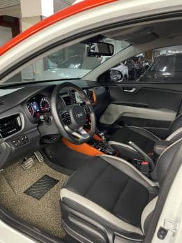 KIA STONIC PRESTIGE 2018