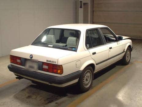 BMW 3 SERIES 320i 1988