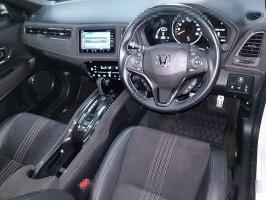 HONDA VEZEL RS HONDA SENSING 2019