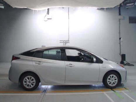 TOYOTA PRIUS S NAVIGATION RETI SET 2019