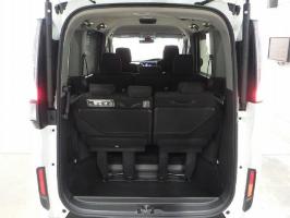 HONDA STEPWGN SPADA 4WD HONDA SENSING8 PERSON 2018