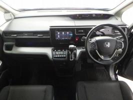 HONDA STEPWGN SPADA HONDA SENSING7 PERSON 2017