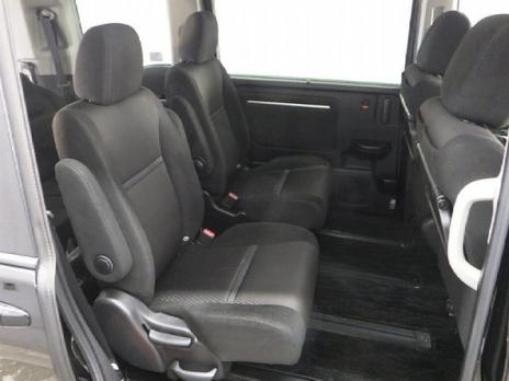 HONDA STEPWGN SPADA HONDA SENSING7 PERSON 2017