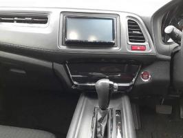HONDA VEZEL X 2015