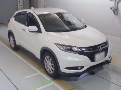 HONDA VEZEL X 2015