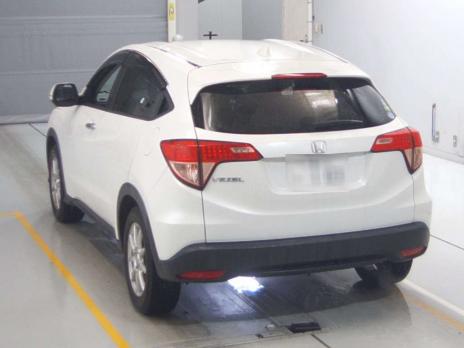 HONDA VEZEL X 2015