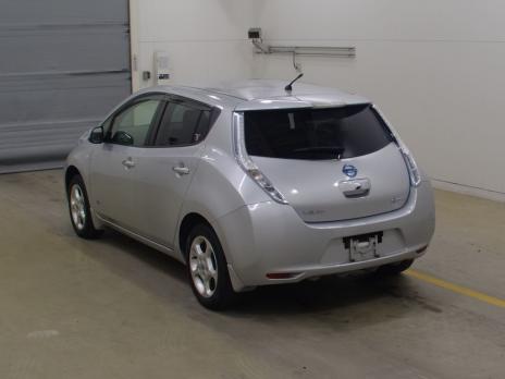 NISSAN LEAF G 2014