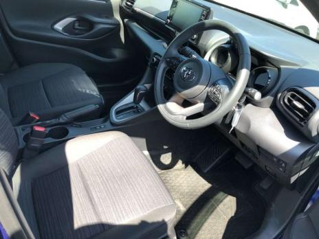 TOYOTA YARIS Z 2020