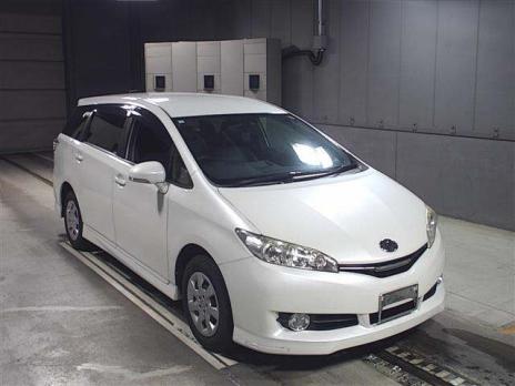 TOYOTA WISH 4WD 1.8X 2012