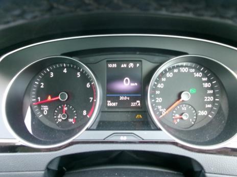 VOLKSWAGEN PASSAT TSI HIGH LINE 2017