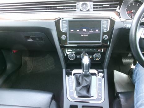 VOLKSWAGEN PASSAT TSI HIGH LINE 2017