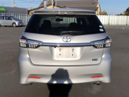TOYOTA WISH 1.8S 2012