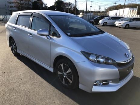 TOYOTA WISH 1.8S 2012