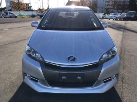 TOYOTA WISH 1.8S 2012