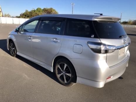 TOYOTA WISH 1.8S 2012