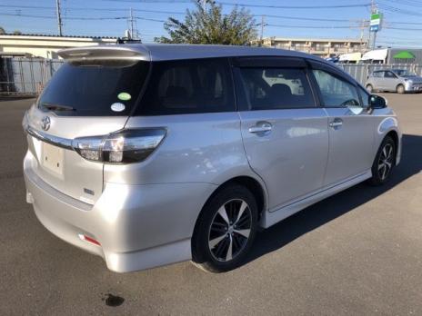 TOYOTA WISH 1.8S 2012