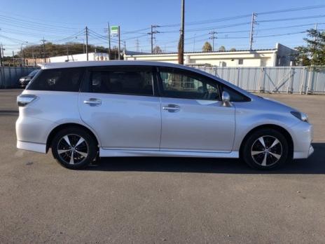 TOYOTA WISH 1.8S 2012