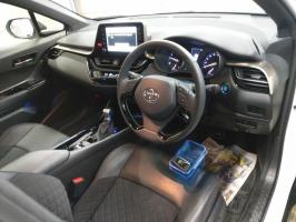 TOYOTA C-HR G-T MODE NERO SAFETY PLUS 4WD 2021