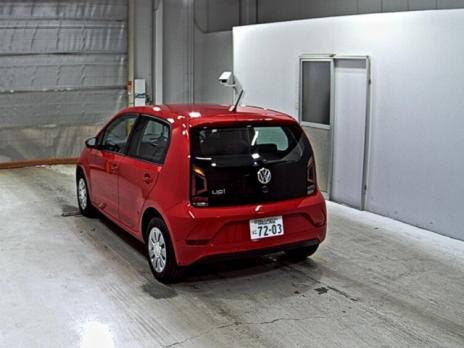 VOLKSWAGEN UP!  2020