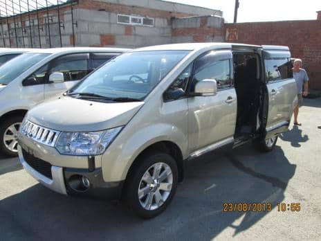 MITSUBISHI DELICA D5 2008