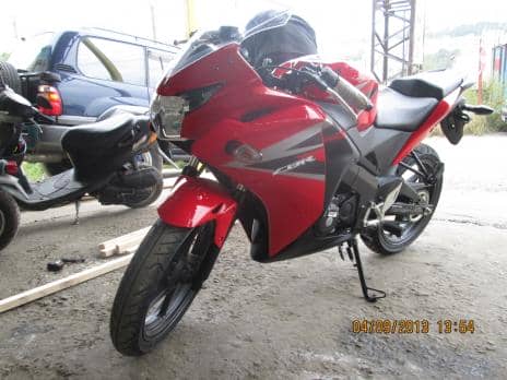 HONDA CBR125R 2013