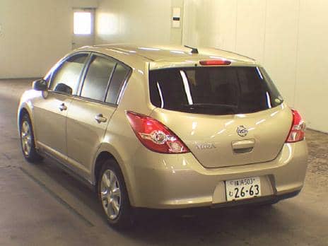 NISSAN TIIDA 15M 2008