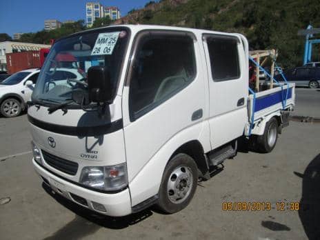 TOYOTA DYNA 2003