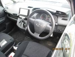 TOYOTA WISH 2010 4WD