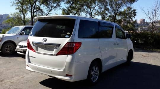 TOYOTA ALPHARD X 4WD 2009