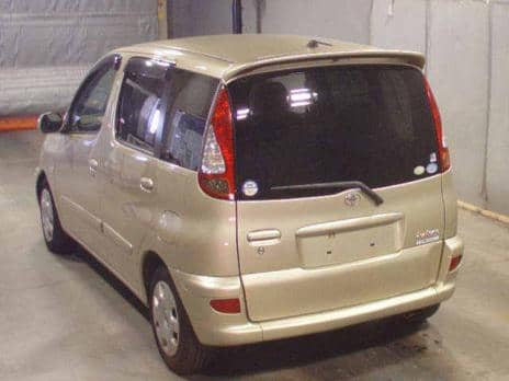 TOYOTA FUN CARGO X 2005