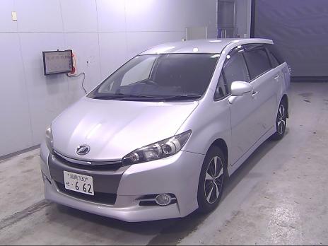 TOYOTA WISH 1.8S 2013