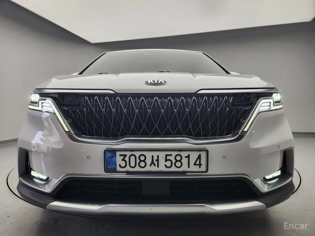KIA CARNIVAL 4TH GENERATION 9 SEATER NOBLESSE 2021